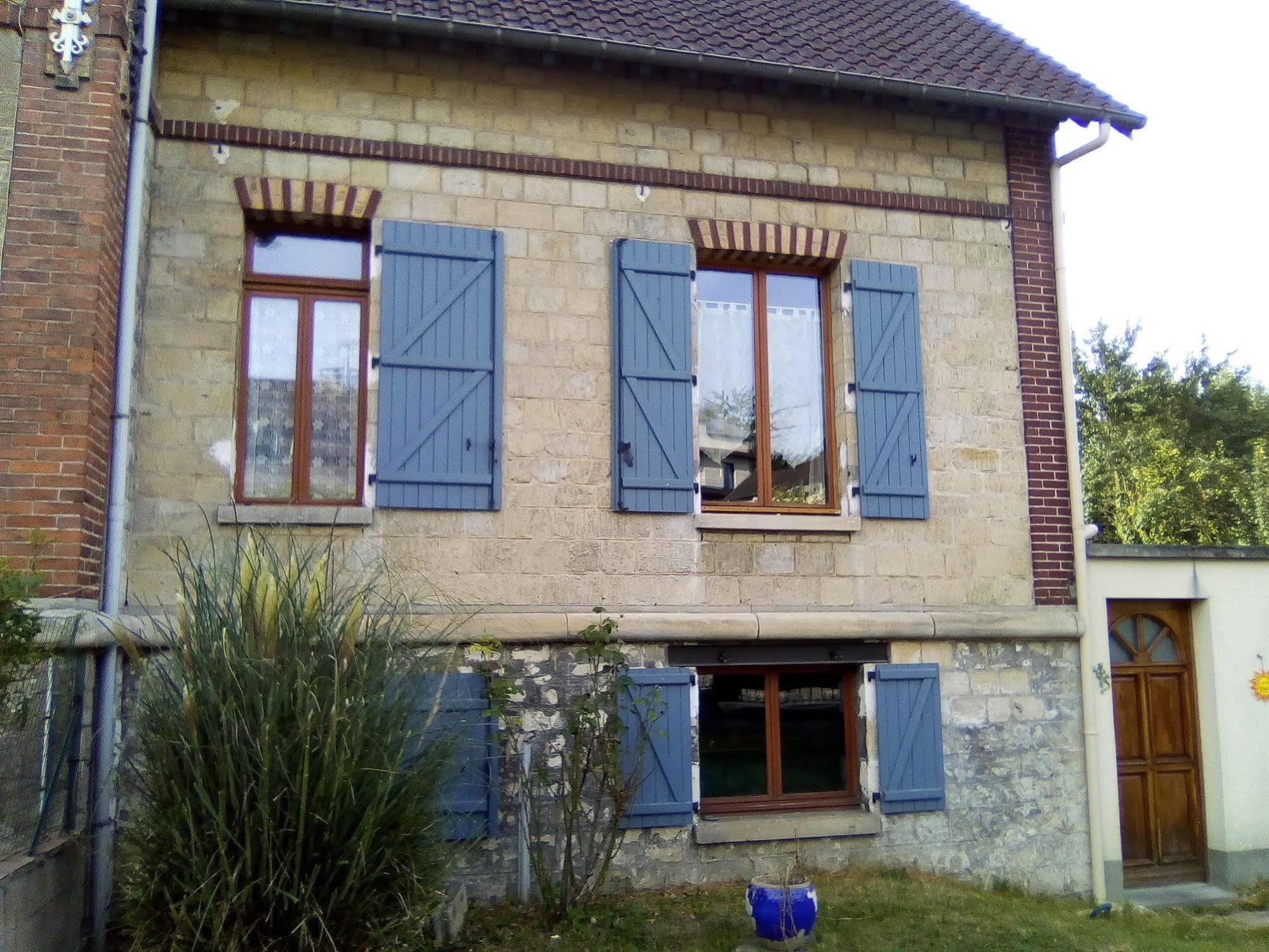 Loc'Apparts Beaumont-sur-Oise Zewnętrze zdjęcie